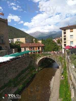Pasteleria Cafetería Wences