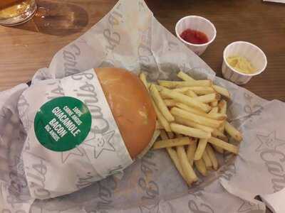 Carl's Jr