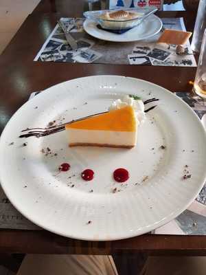 Triana Restaurante Tapas Bar