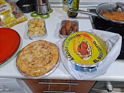 Asador De Pollos " El Buen Gusto "