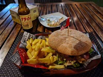 The Roundabout 54 Bar