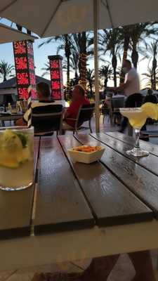 The Clover Irish Golf Tavern