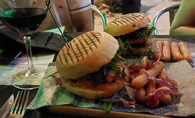 Bar Restaurante La Hita