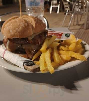 Bar De Tapas El Capricho