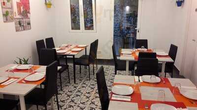 Asador De Pollos Marqués De Zafra