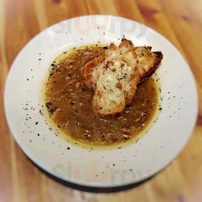 La Taberna De La Luna