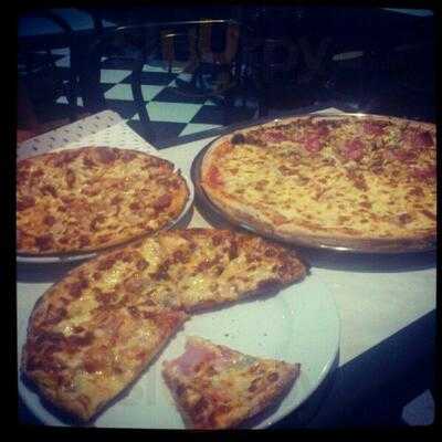 Pica Pizza