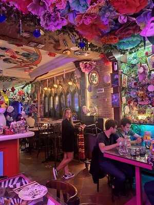 Los Secretos De Lola