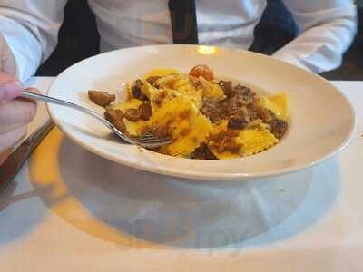 La Gradona - Grupo Puerto Madero