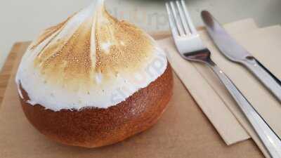 The Pâtissier By Ricardo Vélez