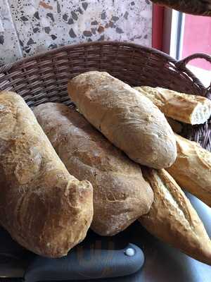 La Charcutería De La Virgen