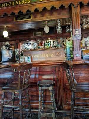 The Towers Irish Pub