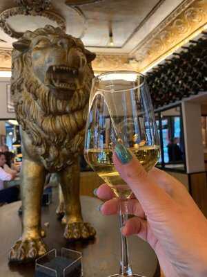 Taberna Del Leon De Or