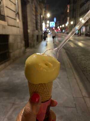 Heladería Puerta Real