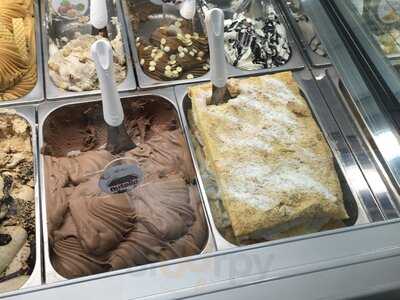 Heladería Puerta Real