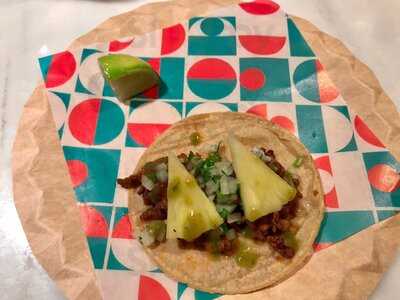 Tacos Margaritas Y Punto