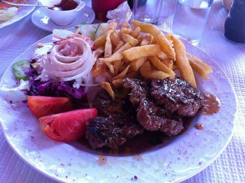 Cafetería - Pizzería Estambul