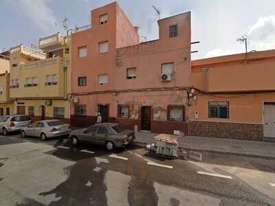 Asador De Pollos Alkaram