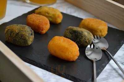 Croqueta Y Presumida