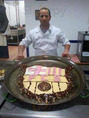 Medina Pinchitos Y Bocatas