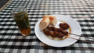 Medina Pinchitos Y Bocatas