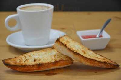 Al Lal Mohamed Maanan Mohamed