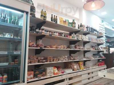 Chapela Tienda&café