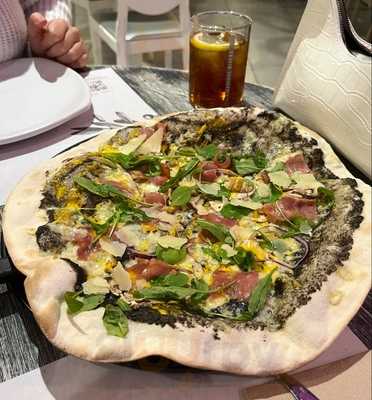 La Mafia Se Sienta A La Mesa