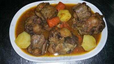 Donde Leo Bar Restaurant