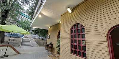 Memphis Cocktail Bar