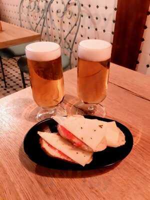 El Capirote De Granada