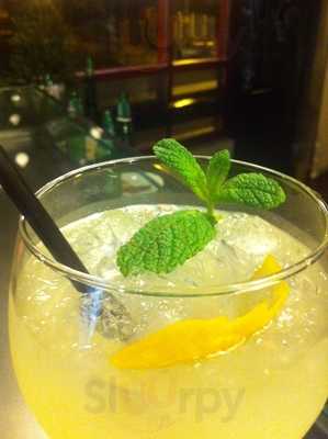 Mariana Café Bar & After Work