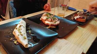 La Chula - Gastrobar & Cocktail Room