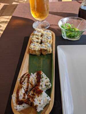 Izumi Sushi - Photo 8