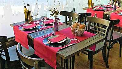 La Esquina De Téllez