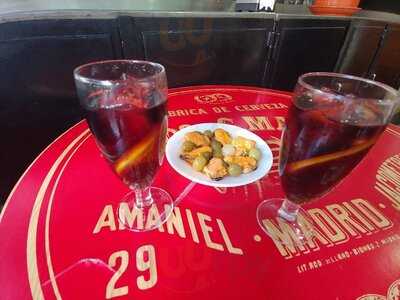 Cerveceria Ferreras - Photo 8