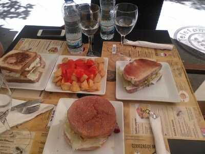 La Casa De La Cerveza