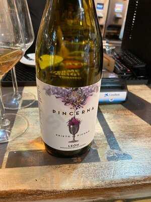 La Central Bistro - Photo 7