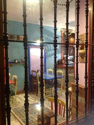 Luna Canalla Vinos - Pintxos & Cañas