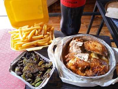 Asador De Pollos Usera