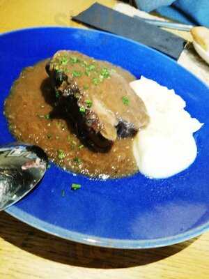 Ve-ga Bar  Juan Bravo