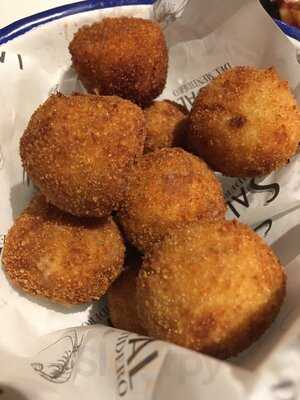 La Sal Del Mentidero