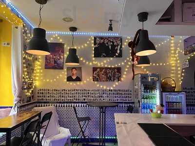 Yu Ren Bar &taberna