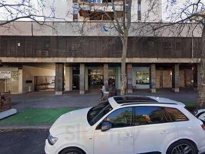 Lía Madrid Cocktail Boutique