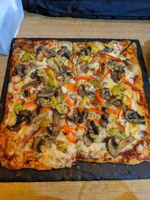 Tete's Cafe And Bakery