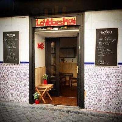 Bar Cafeteria, La Vida Es Hoy