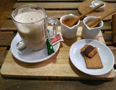 Bar Cafeteria, La Vida Es Hoy