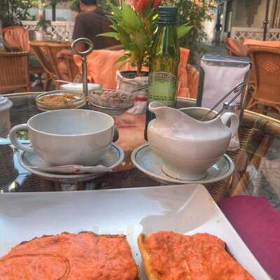 Restaurante Cafeteria Tres Olivos