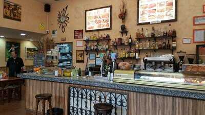 Cafeteria-restaurante A Comer