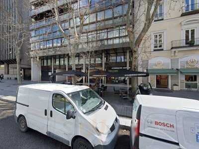 Starbucks Serrano 41